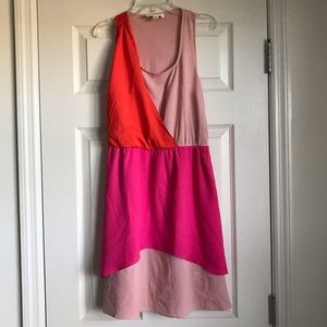 💛NEW Fun Asymmetrical Dress